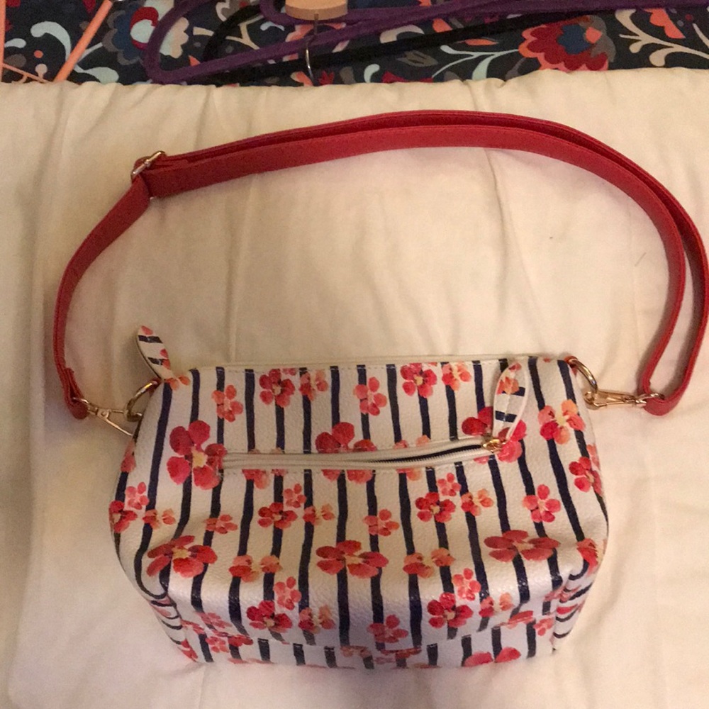 Imoshion  purse spring floral print